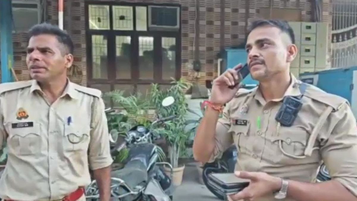 समय रहते पुलिस ने बचाई युवक की जान. (Photo: ITG)