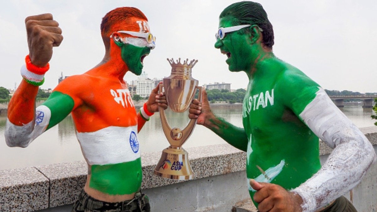 रविवार को एशिया कप में भारत-पाकिस्तान की भिड़ंत. (Photo: Getty)