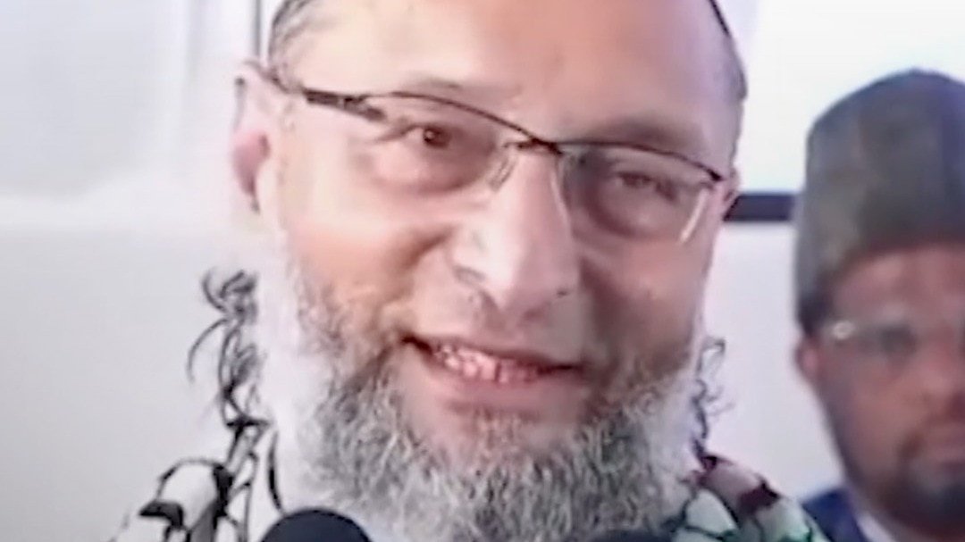 Owaisi का BJP पर वार: &quot;26 भारतीयों की जान अहम या पैसा?&quot;
