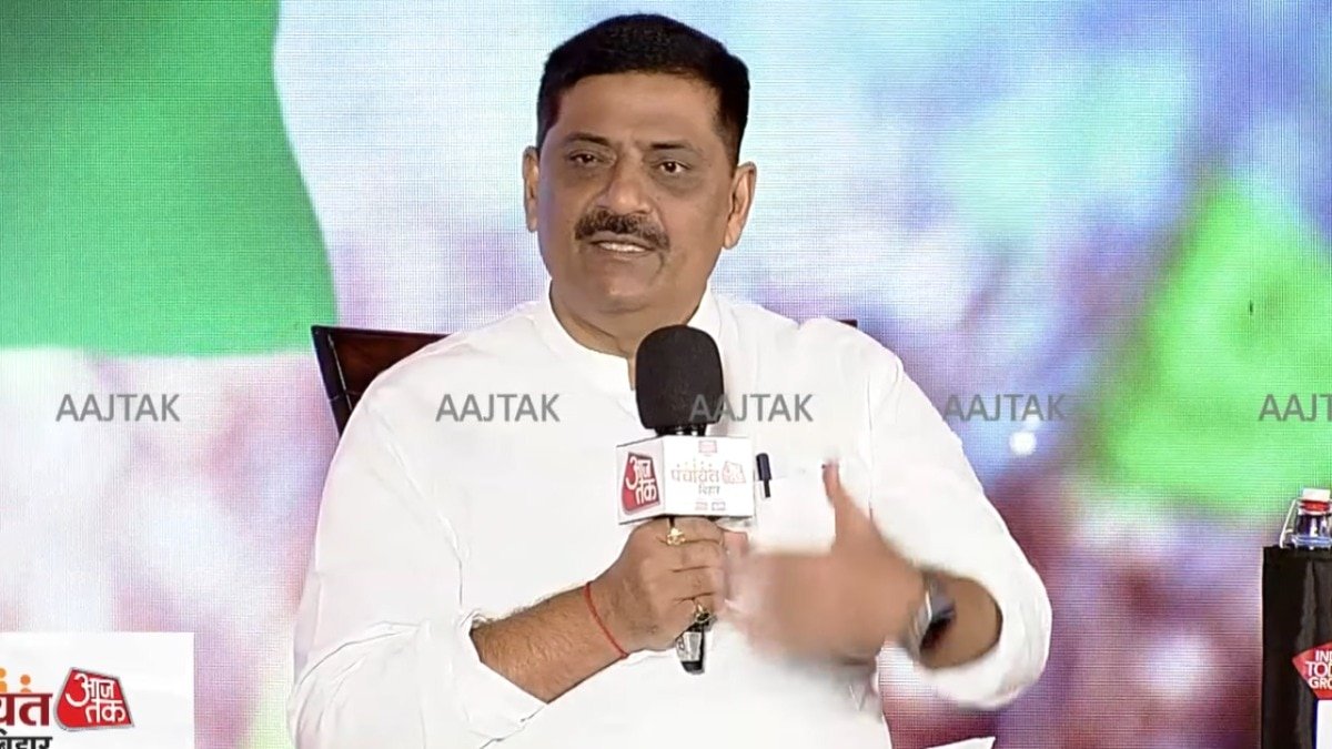 JDU के कार्यकारी अध्यक्ष संजय झा.