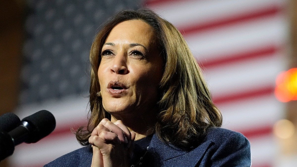 कमला हैरिस ने दिए अमेरिकी राष्ट्रपति का चुनाव लड़ने के संकेत (Photo: PTI)