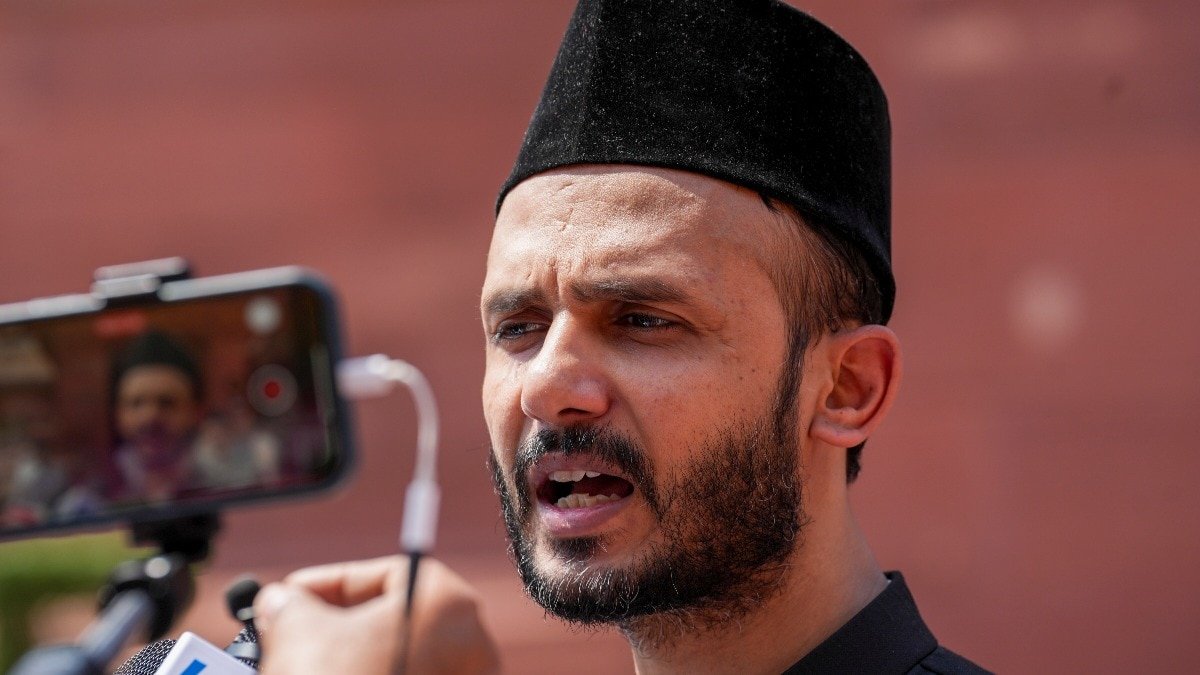 जियाउर्रहमान बर्क का कहना है कि मजहब में इस तरह की मांग नहीं की जाती. (तस्वीर: PTI/फाइल)