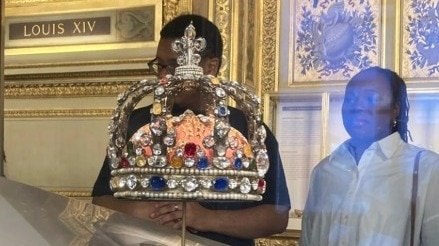 पेरिस स्थित म्यूजियम में पिछले हफ्ते डकैती हुई थी. (Photo- AP)