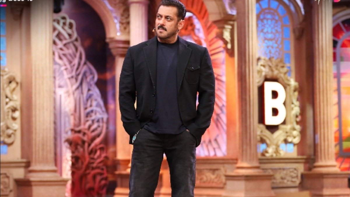 वीकेंड का वार में सलमान खान (Photo:X/@HotstarReality)