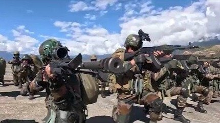 इस अभ्यास का उद्देश्य जमीनी, हवाई और समुद्री अभियान में तालमेल बढ़ाना और नई रणनीतियों को परखना है. (File Photo: ITG)