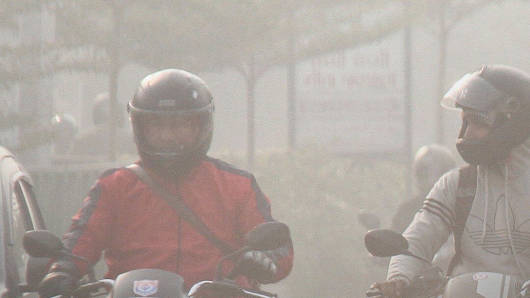 Delhi में AQI 400 के पार, Grap-3 के नियम लागू