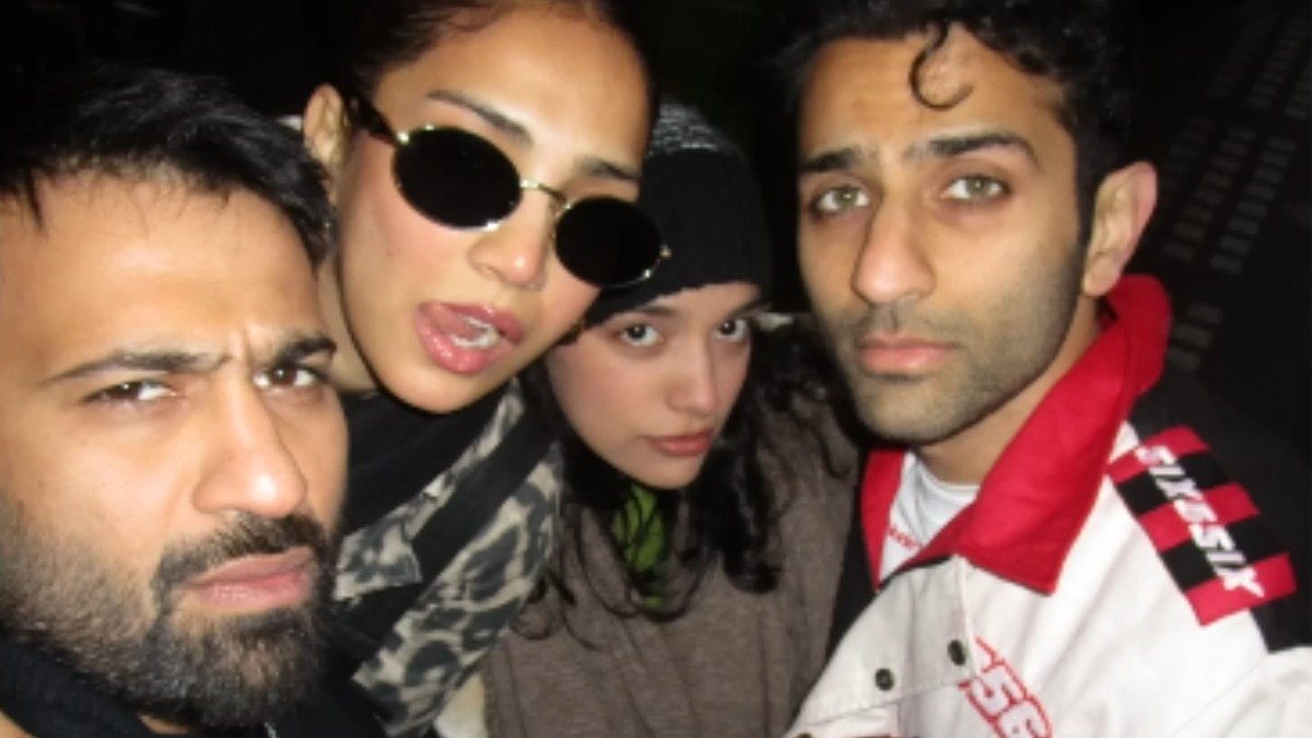 योगा इंस्ट्रक्टर को डेट कर रहे अर्चना के बेटे? (Photo: Screengrab)