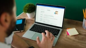 Struggling to land job interviews? These 6 ChatGPT prompts are a game changer